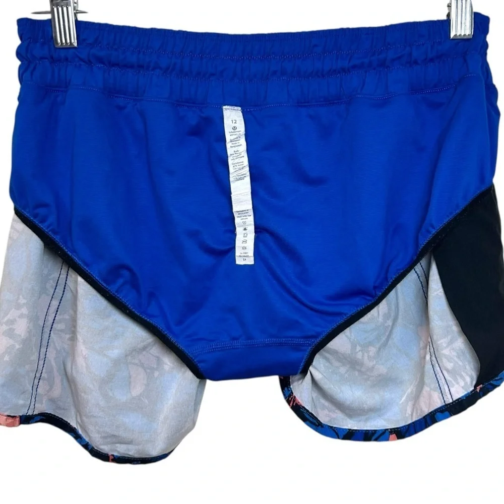 Lululemon Women’s ‘Tracker Short IV’ Paint Storm Print, Harbor Blue, Black SZ 12 - Picture 12 of 13